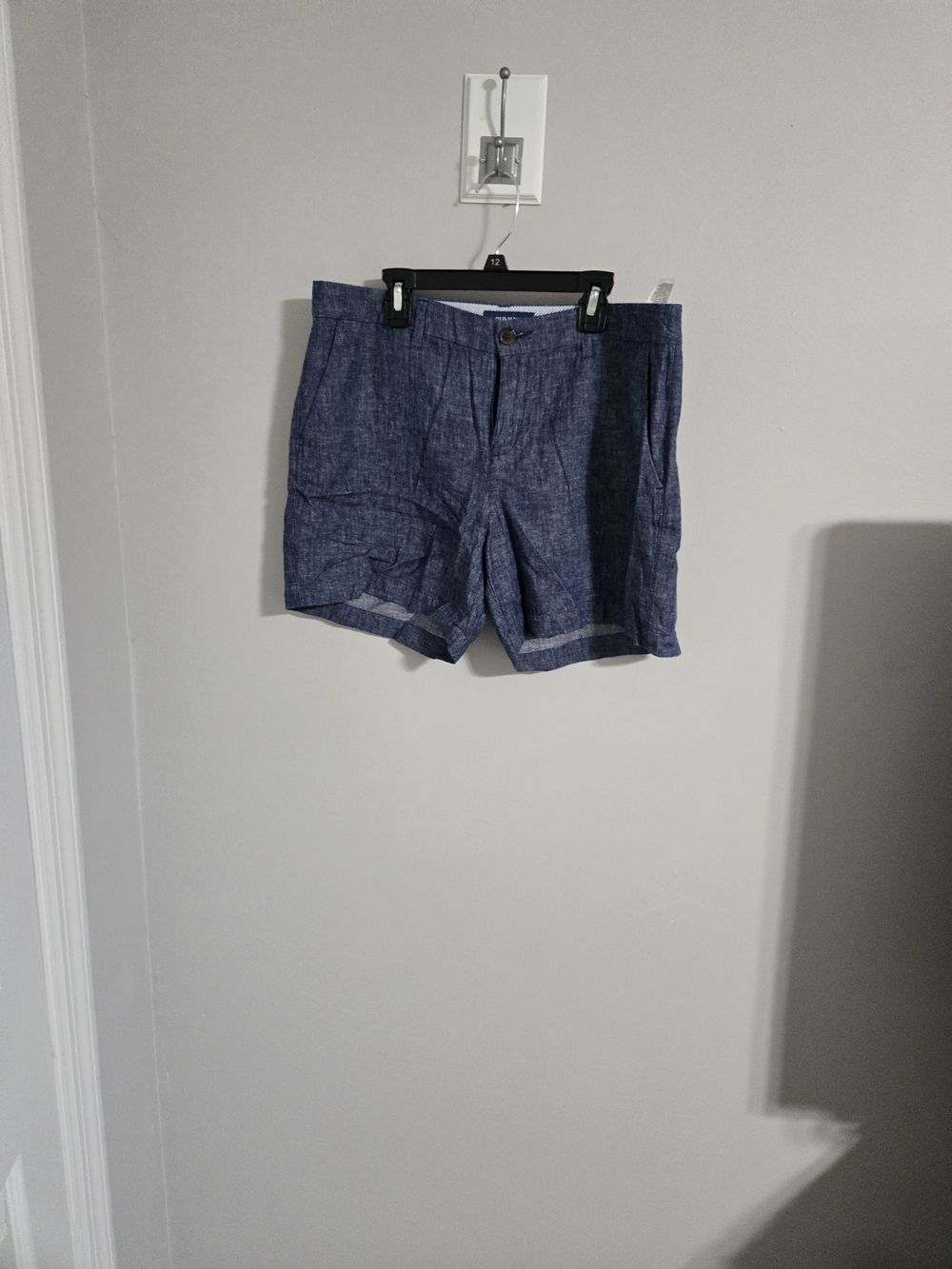 Old Navy Chambray Blue Women’s Flat Front Shorts